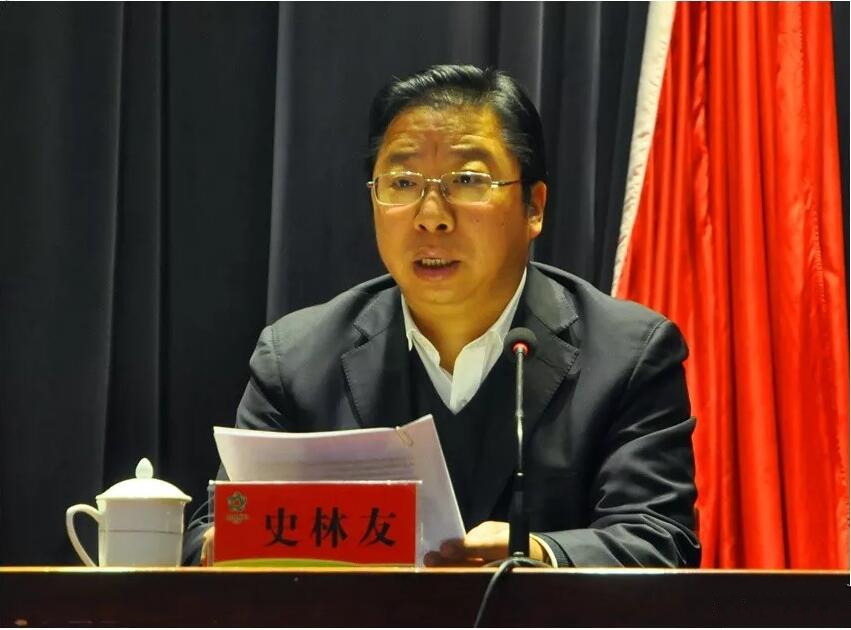 三個看一看石林友.jpg
