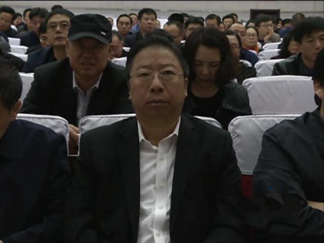 我縣組織收聽收看全省推進中央環(huán)境保護督察“回頭看”及專項督察反饋意見整改落實工作會議.jpg