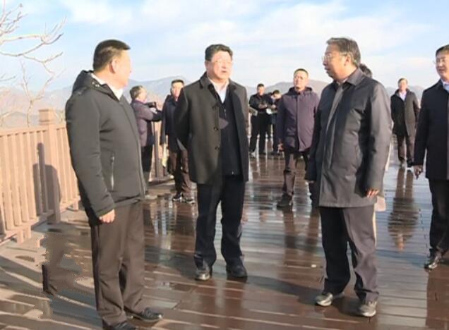 赤峰市林西縣考察團來我縣考察田園綜合體項目.jpg